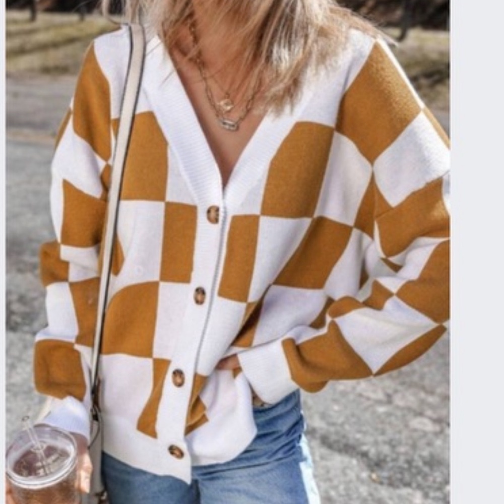 New button down long sleeve cardigan